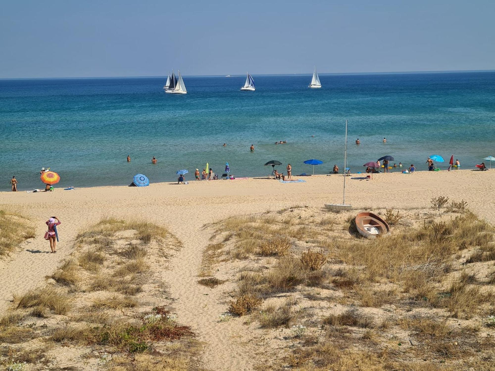 La Perla Sulla Spiaggia อัลกาโมมารีนา ภายนอก รูปภาพ